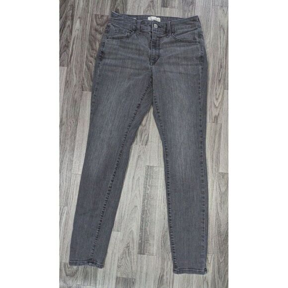 (3/$35) Universal Thread 4 / 27 R Whiskered High Rise Skinny Grey Denim Jeans - Picture 1 of 12